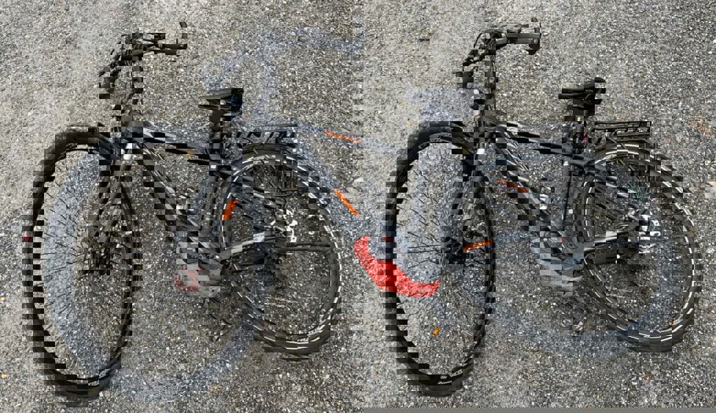  Die Kantonspolizei bittet um Hinweise der Bevölkerung. Wie zum Beispiel zu diesem Velo, das mutmasslich dem Opfer gehört. 