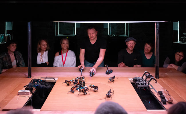 Schlossmediale: Maschine simpel, Mensch komplex