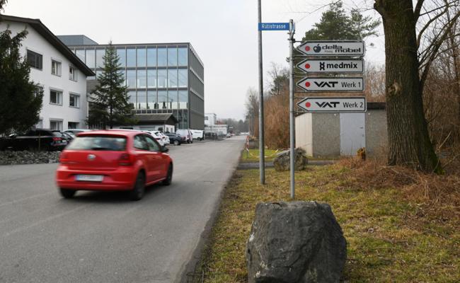 Eine neue Bushaltestelle und mehr Sicherheit für Velofahrende und Fussgänger