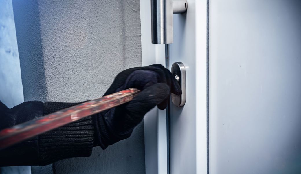 Die Einbrecher kamen am frühen Abend.