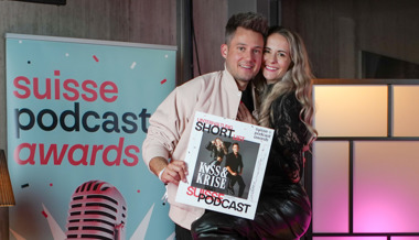 Comedypaar Loredana & Kilian aus Buchs gewinnt Podcast-Award