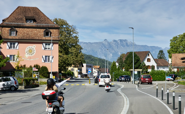Die Doppelbesteuerung auf den Häusern und Böden streichen