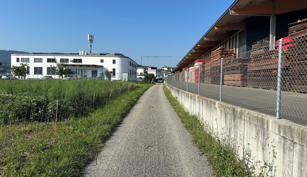 In Handschellen und mit Sack über dem Kopf: Kritik an Grosseinsatz der Polizei wegen Pokerturnier