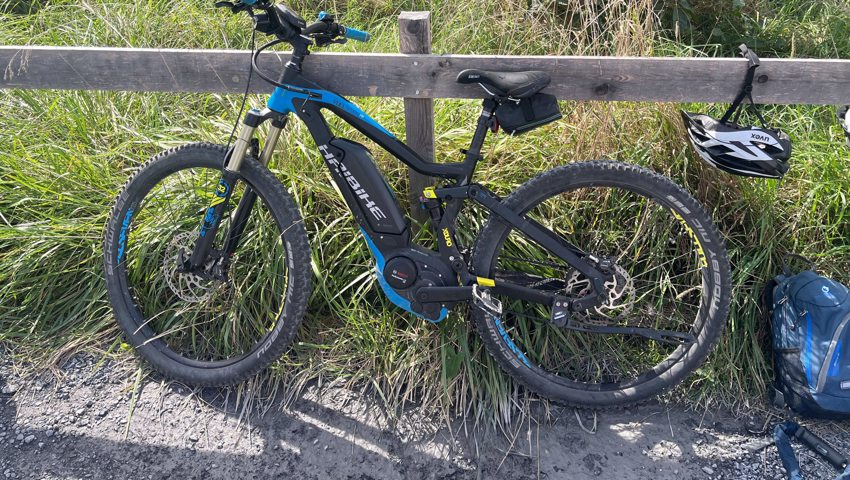 Beim Unfall entstand Sachschaden in Höhe von 2000 Franken.