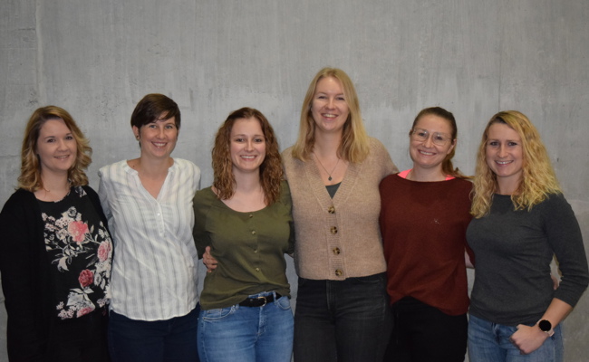 Eine neue Oberturnerin und zwei Freimitglieder beim Damenturnverein Weite