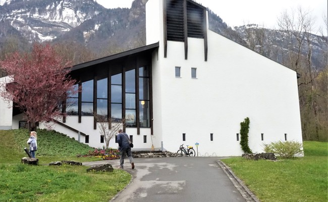 Die Umgebung der Katholischen Kirche wird zum Jubiläum neu gestaltet