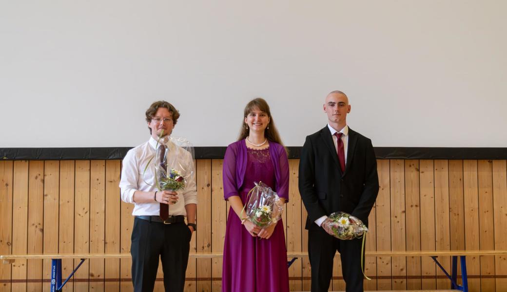 Herausragende Noten (v. l.): Dennis Buchal, Malans, (5.6), Alexandra Heeb, Triesen (5.6) und Sami Muffatti, Wangs (5.4).