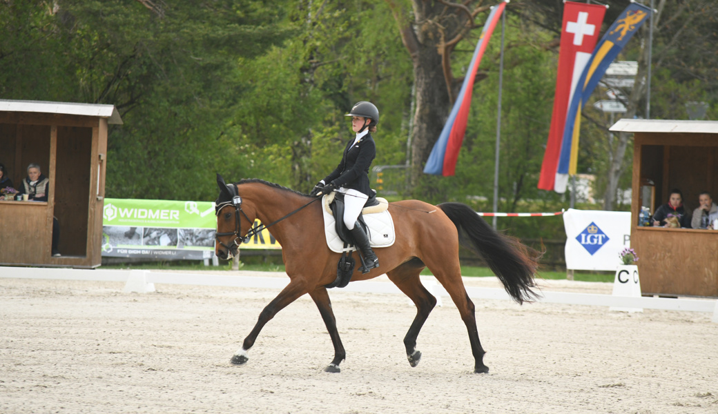 Lia Schadegg ritt mit Cara Lolita zum Sieg in der Dressuraufgabe Tag der Jugend.