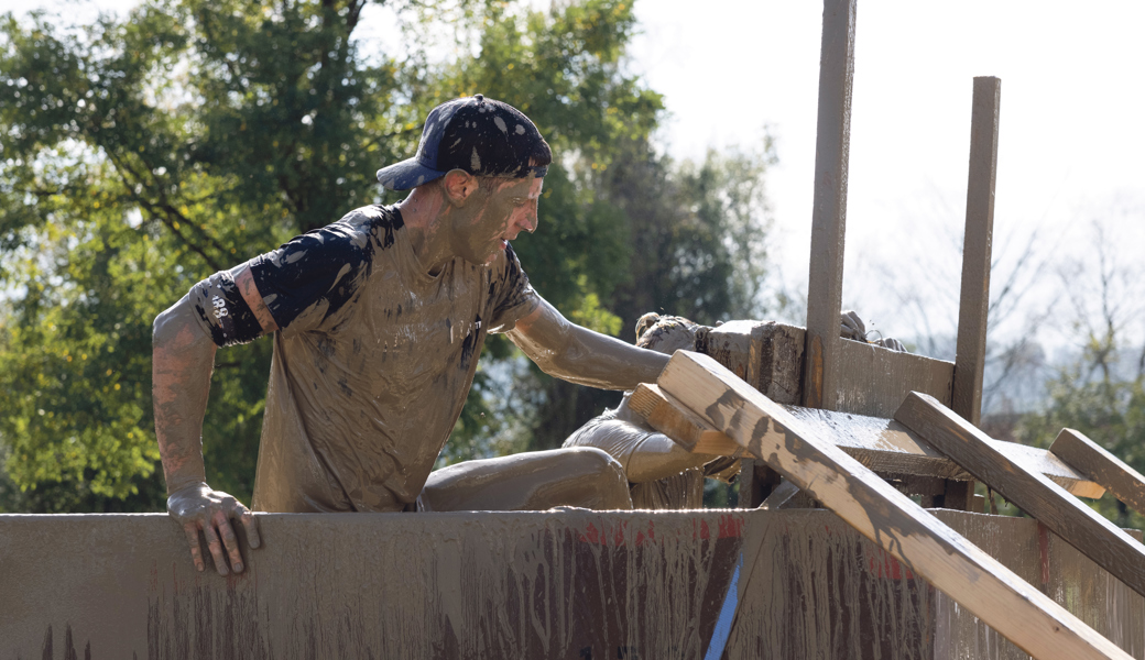 Mud Run statt Berglauf: Schlammschlacht in Wartau