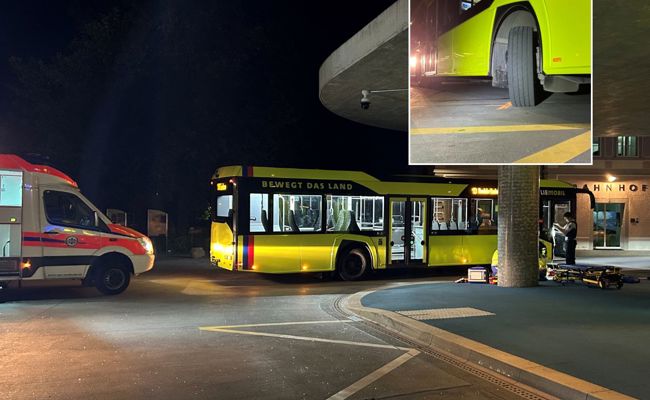 Mann beim Busbahnhof in Schaan von Bus überrollt