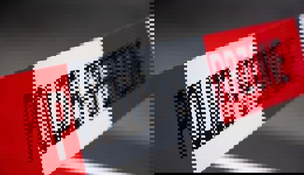  Nach einem Drohanruf wurden die Schulstandorte Rorschach und Altstätten von der Kantonspolizei evakuiert und kontrolliert. Symbolbild: Kapo St. Gallen