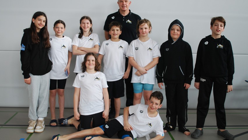 Am Futura-Wettkampf schwammen die Flöserinnen und Flöser regelmässig in die Top Ten.