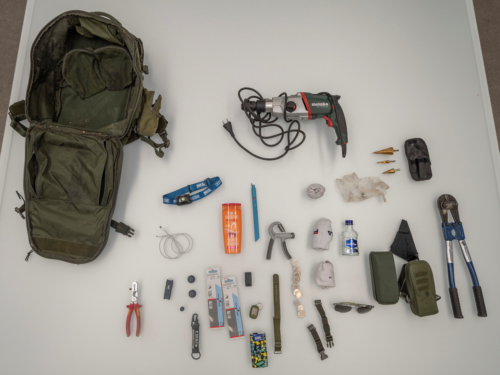 Sein Taschenlampenlicht verriet ihn: Einbrecher in flagranti erwischt