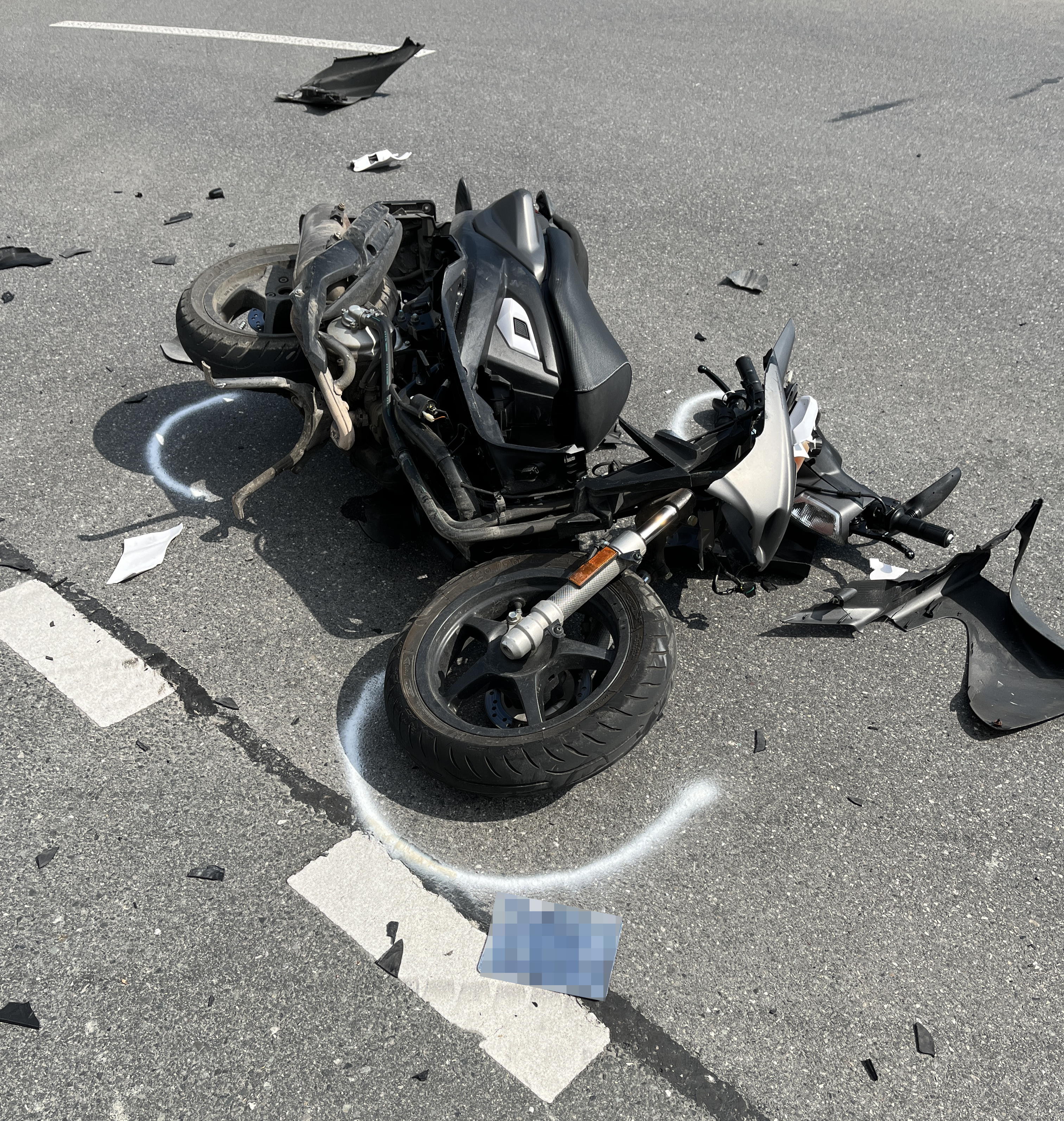 Eichberg: 15-jähriger Motorradfahrer bei Unfall leicht verletzt