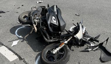 Eichberg: 15-jähriger Motorradfahrer bei Unfall leicht verletzt