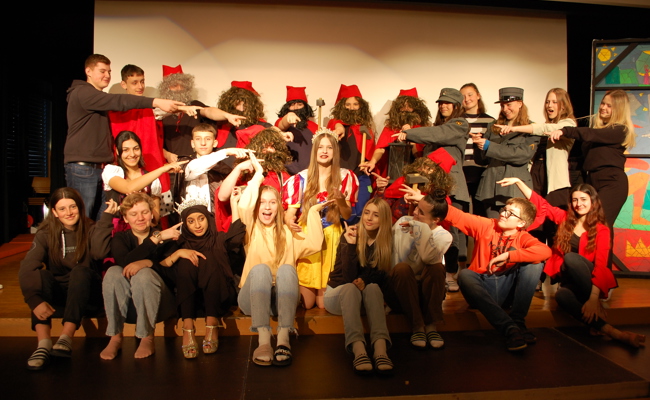 «Spieglein, Spieglein» – der Spiegel spricht: 3. Real zeigt Musical