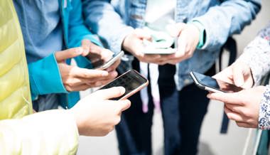 Social-Media-Verbot: Was die Jugendlichen davon halten