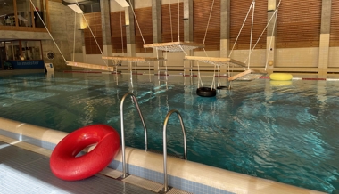 12-Jähriger in Hallenbad reanimiert