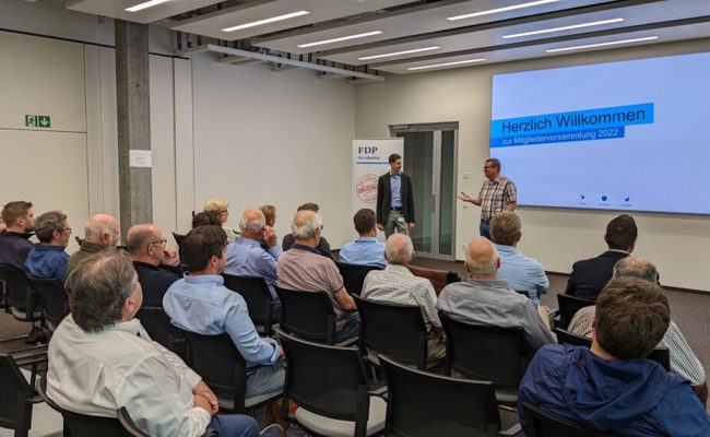 FDP will mit positiver Einstellung in die Zukunft schreiten und Herausforderungen anpacken
