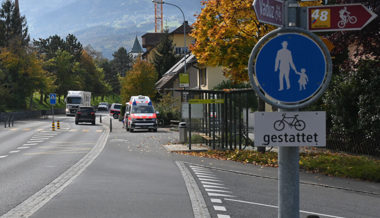 Selbstunfall: E-Bike-Fahrerin hat sich bei Sturz in Schaan am linken Handgelenk verletzt