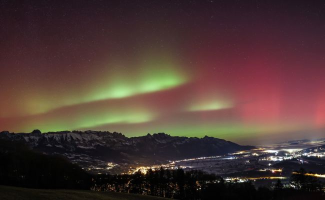Polarlichter über der Ostschweiz: Wo man sie am besten sieht und wie die Beobachtung gelingt
