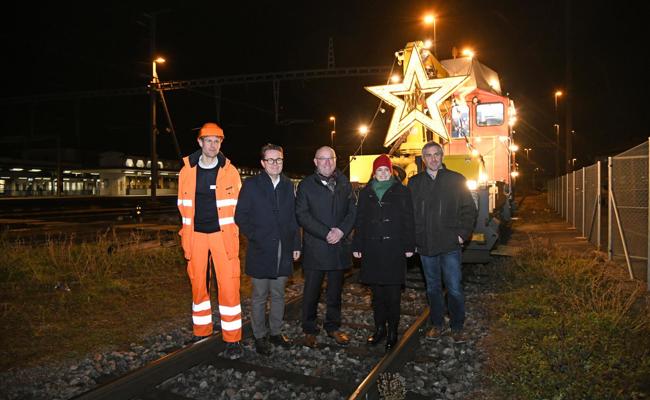 Bahn frei für den Doppelspurverkehr: Ab Sonntag rollt der Halbstundentakt