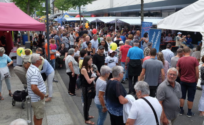 Endlich wieder: Das grösste Strassenfest der Region zog das Volk in Massen an
