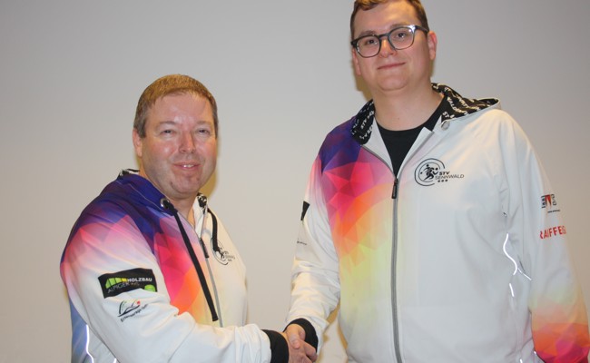 Rolf Berger tritt nach 25 Jahren ab, Fabian Tinner beehrt ihn