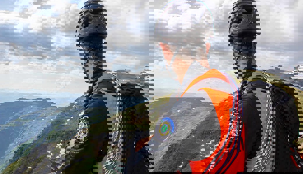 Die Alpine Einsatzgruppe der Kantonspolizei klärt die näheren Umstände des Unfalls noch ab.