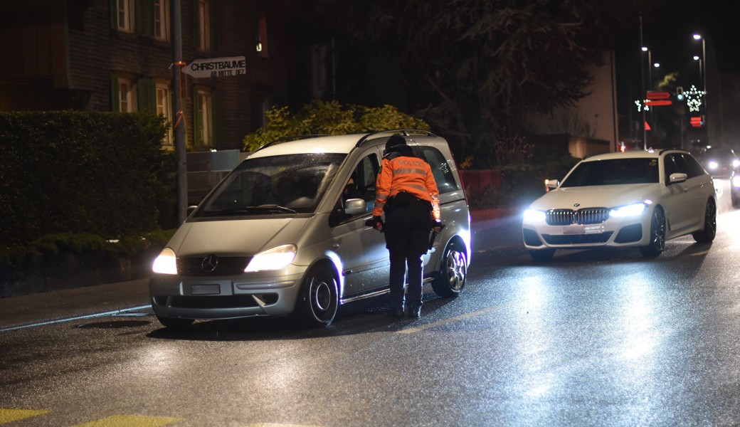 Stellte die Polizei einen Defekt fest, wurde dieser, sofern möglich, gleich in der Riet-Garage behoben.