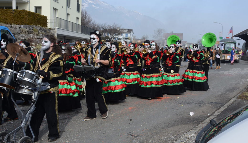  Am 11. November wird traditionell die Fasnacht eröffnet. 