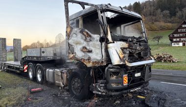 Was vom Lastwagen übrig blieb. 