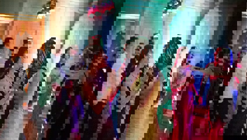  Bild einer vom Jugendrat Frauenfeld organisierten Party - auch auf diese Weise kann der Jugendrat aktiv werden. 