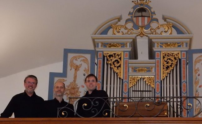 Grosser Publikumsandrang beim Festkonzert mit der historischen Abbrederis-Orgel
