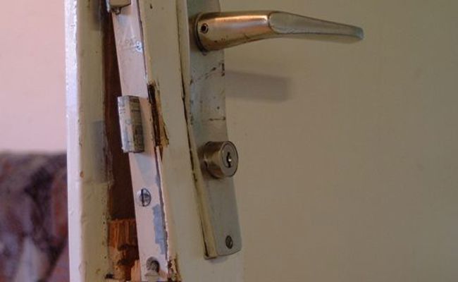 Zeugenaufruf nach Einbruch in Einfamilienhaus