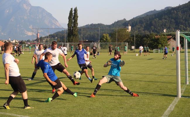 Mehr als 500 Teilnehmende: Grosser Aufmarsch am Grabser Dorfturnier