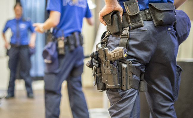 Bewaffneter Banküberfall: Polizei erwischt Verdächtigen in der Schweiz