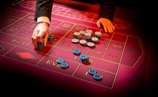 Mit Schreckschuss-Pistole Casino Bregenz überfallen: Spanier muss sich vor Gericht verantworten