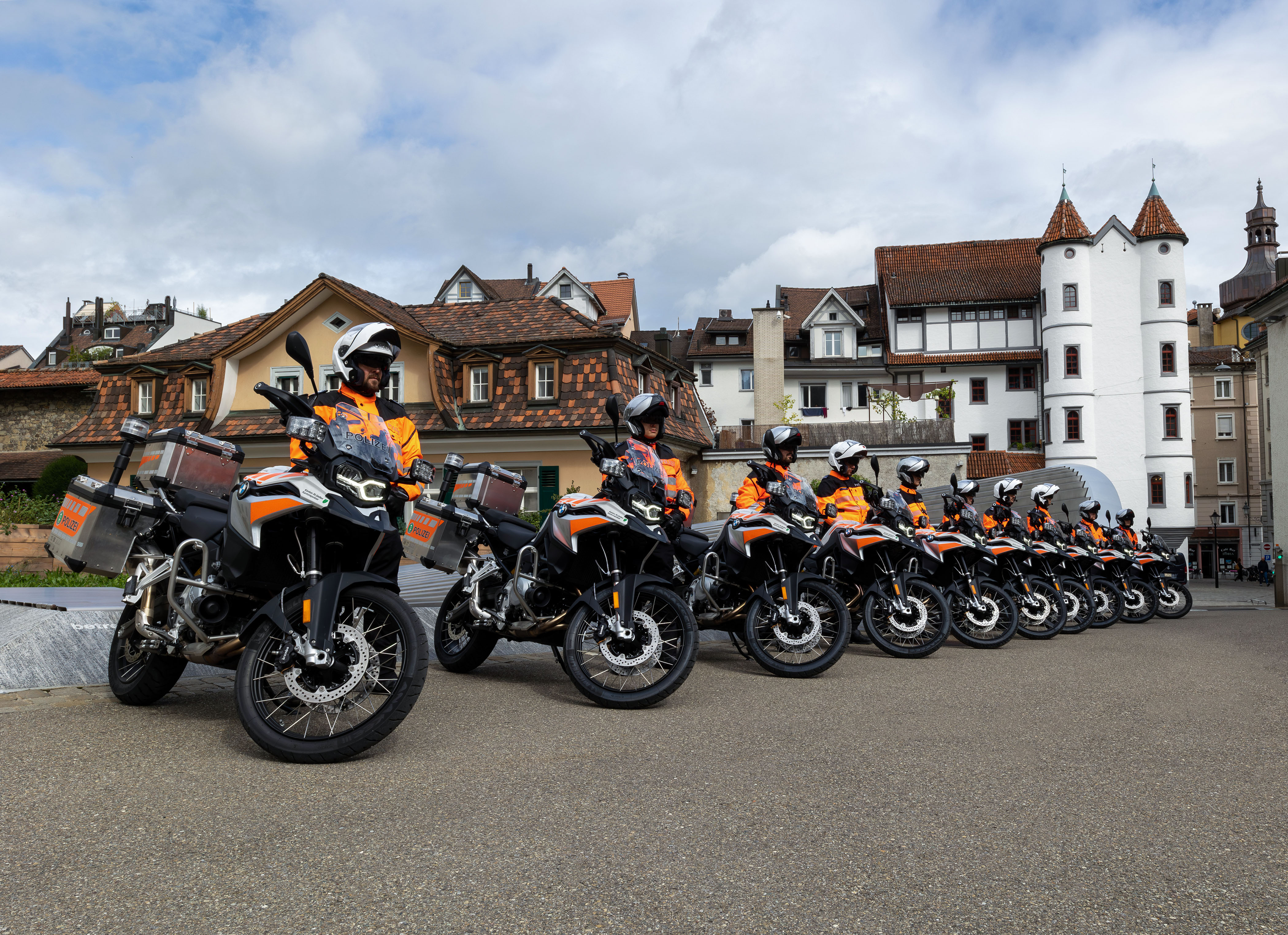 Zehn neue Motorräder für die Fahrzeugflotte