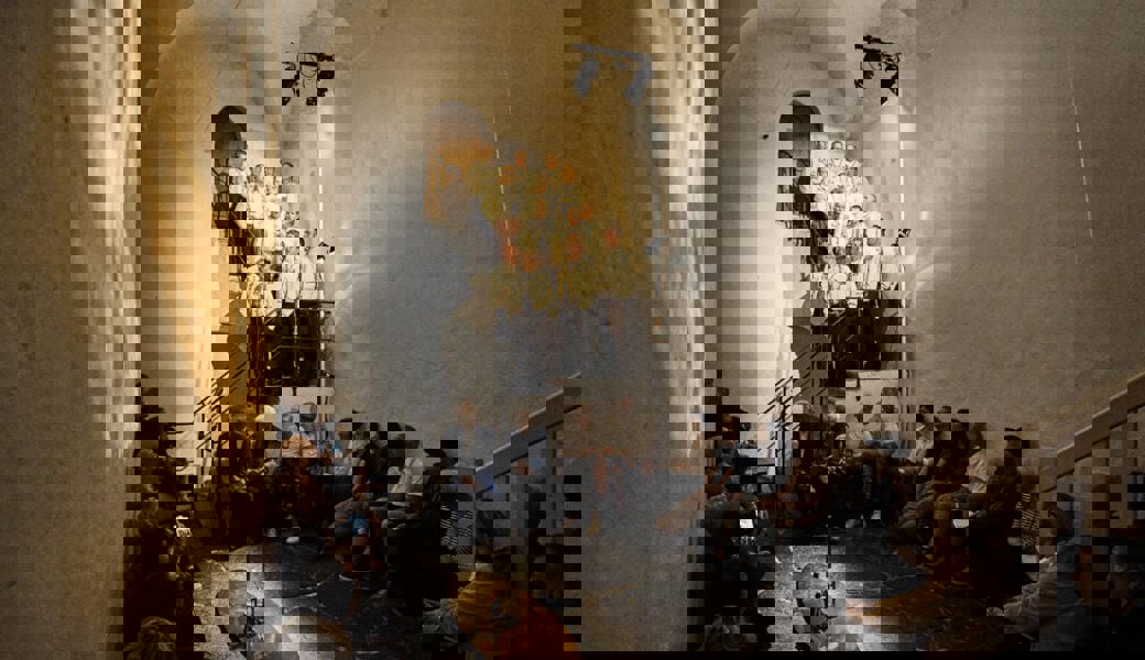  Die Grabser Bergfinkli bei ihrem Auftritt. 