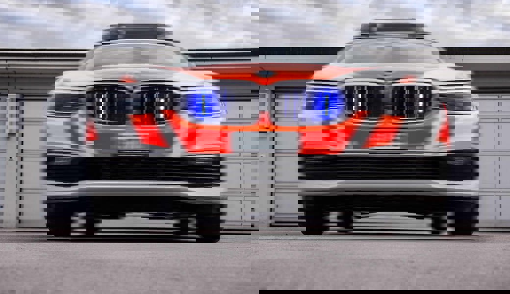 Patrouillen der Kantonspolizei St.Gallen konnten das Auto schliesslich zur Kontrolle anhalten