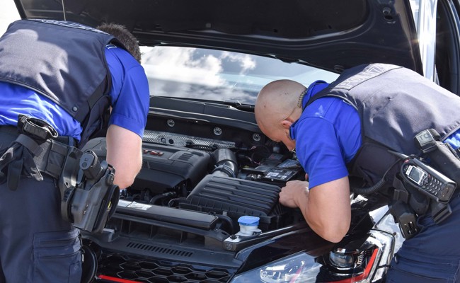 Zu laut, zu stark, zu schmutzig: Drei Lenker nach Fahrzeugkontrollen angezeigt