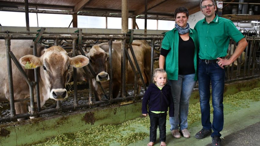  Auch die Familie Müller vom Riethof in Azmoos brachte der nichtbäuerlichen Bevölkerung die Landwirtschaft ein Stück näher.