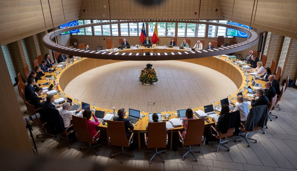 Blick in den Landtagssaal: 13 von 25 Parlamentsmitgliedern stimmten der Initiative für eine Fristenlösung zu. Sie nehmen damit eine Volksabstimmung vorweg.