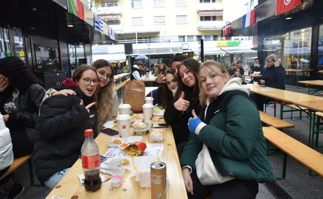 Schweiz gegen Kamerun: Die Begeisterung der Fussballfans hält sich (noch) in Grenzen