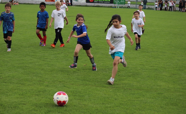 Entscheidungen vom Elfmeterpunkt: Stürmischen Verhältnissen getrotzt