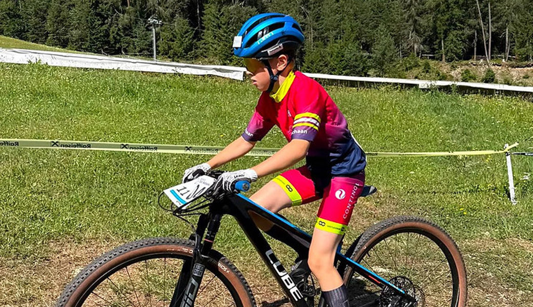 Leano Bicker, hier während des vierten Alpencup-Rennens im Juli in Mieming im Tirol.