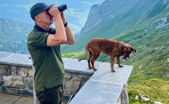 «SRF bi de Lüt – Echte Tierhelden» mit dem Toggenburger Wildhüter Urs Büchler