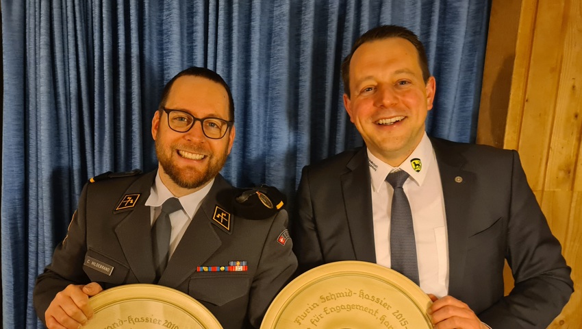 Major Christian Hildebrand (links) und Oblt. Flurin Schmid. Major Christian Hildebrand (links) und Oblt. Flurin Schmid.