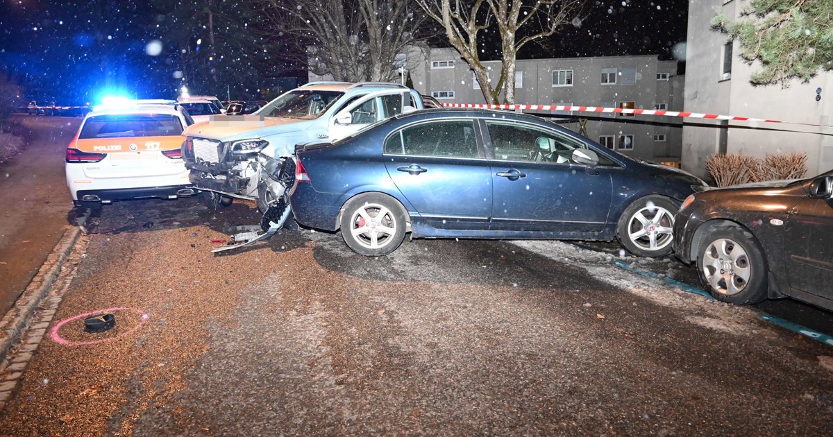 Chase escalates: Injured police officer and 150,000 francs in property ...